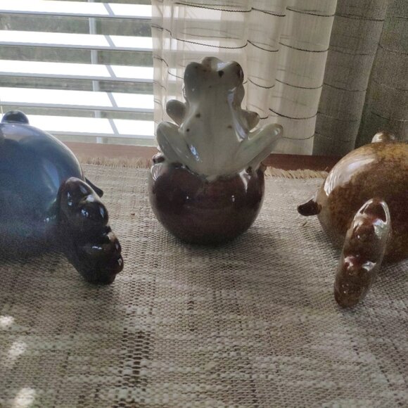 Art Pottery Figurines Set of 3, VTG Whimsical Spherical Fish Frog 6.75" - Picture 7 of 15
